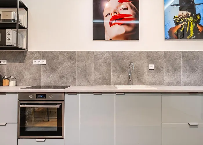 Aviator Luxury Apartment
